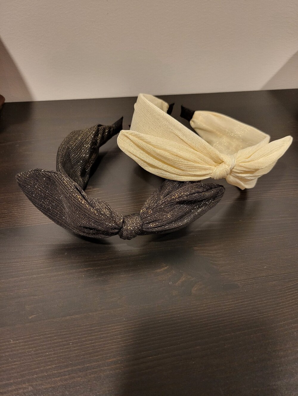 Shimmery Knot Headband Set - Black & Cream